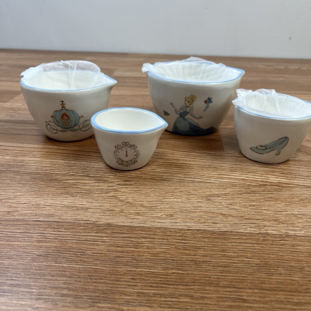 Rae Dunn Cinderella Disney Princess Set of 4 Ceramic Measuring Cups NEW